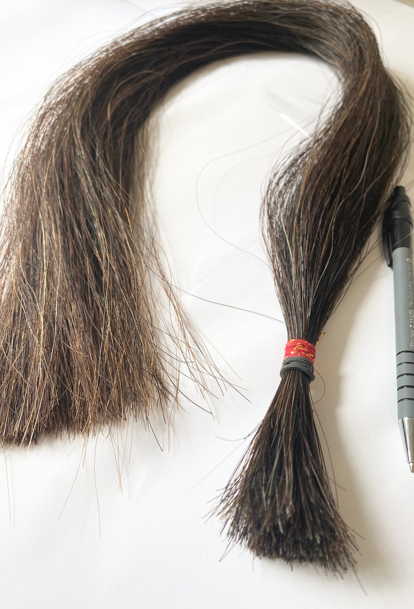 Horse hair loose 50 gram bundle 28-30 inches ( 71-76cm)